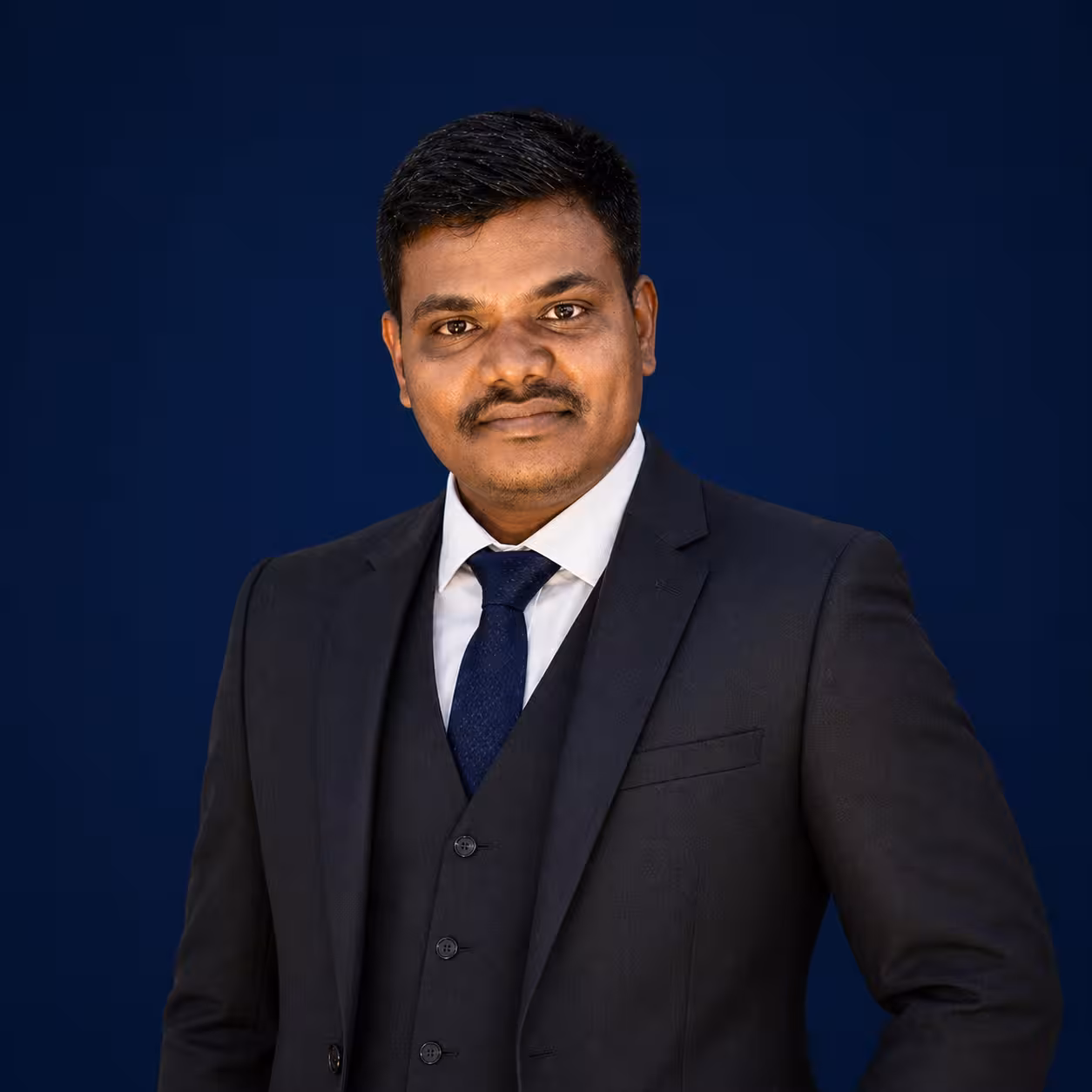 Dipak Khemnar